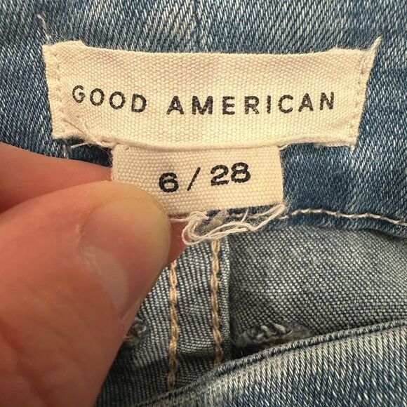 Good american good waist distressed light wash jeans - Picture 4 of 5